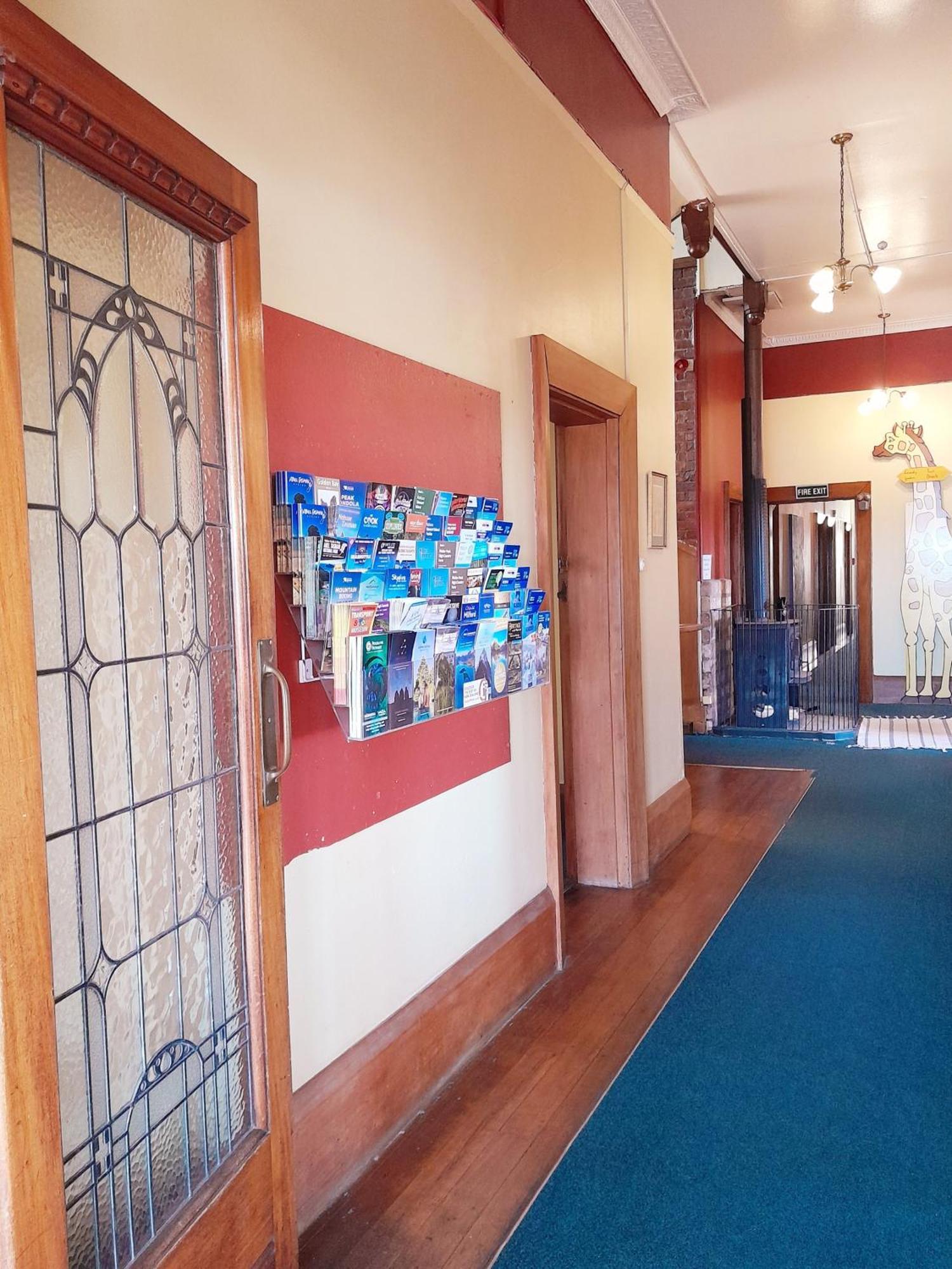 Hostel Noah's Ark Backpackers *
